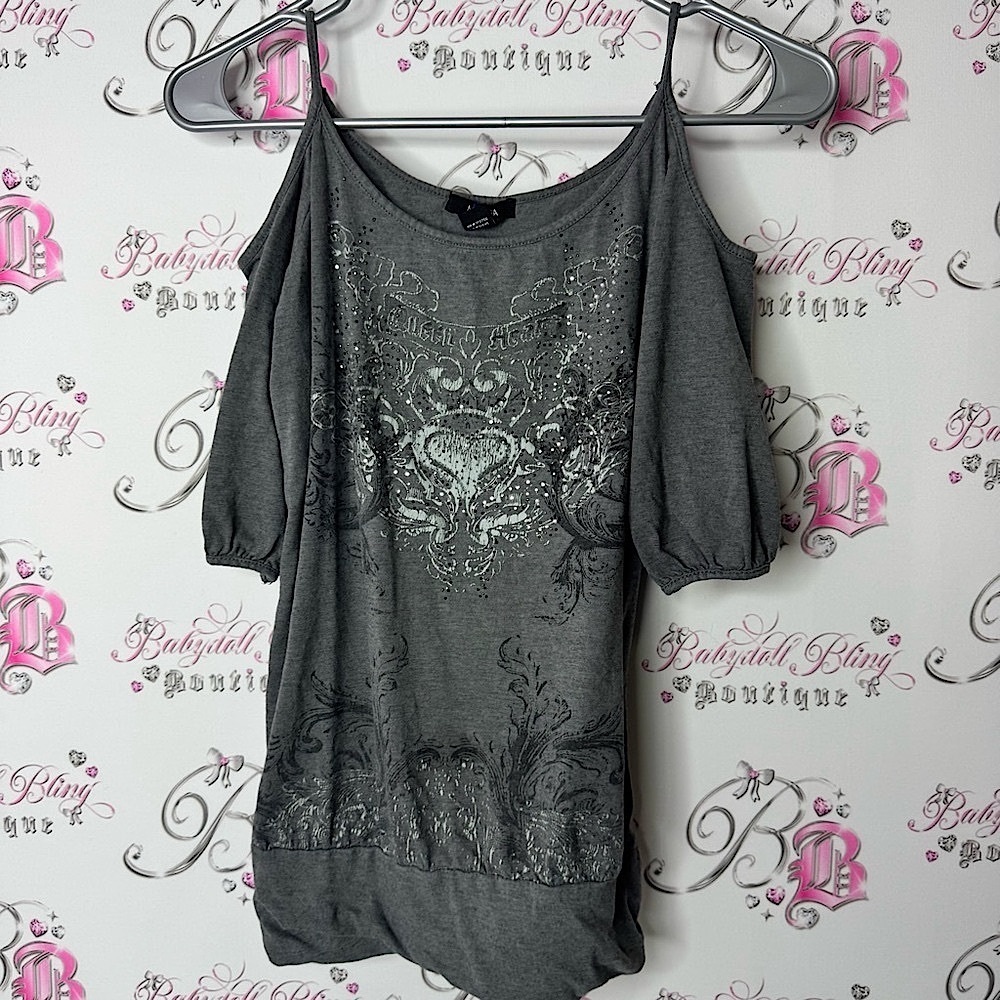 Majora top cold shoulder cut outs heart bling Gray Graphic Blouse rhinestone